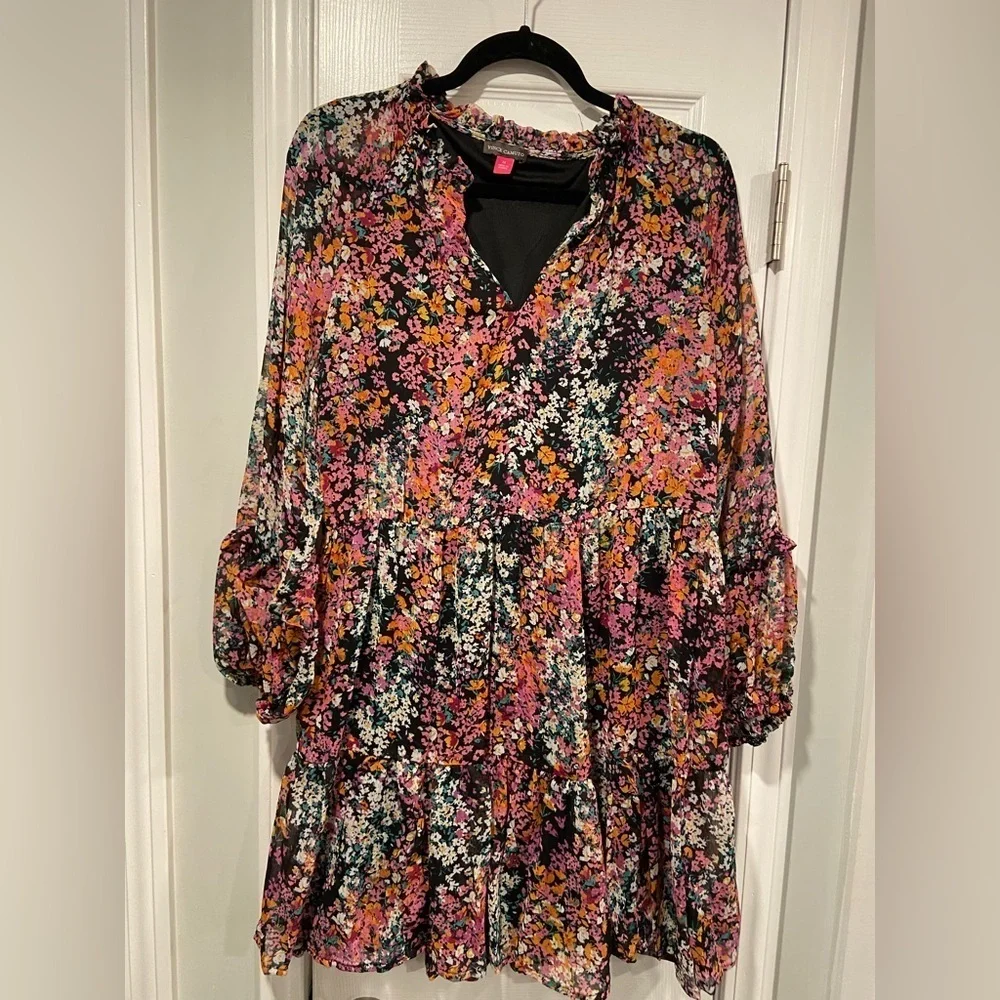 NWT Vince Camuto Size M Black Floral Ruffle Flowy Long Sleeve Sheer Mini Dress